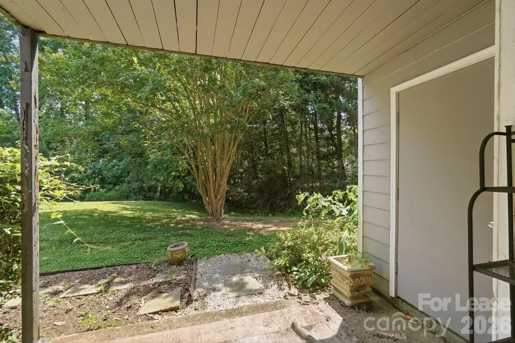 2900 Heathstead Place Charlotte NC 28210
