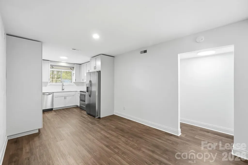 2900 Heathstead Place Charlotte NC 28210