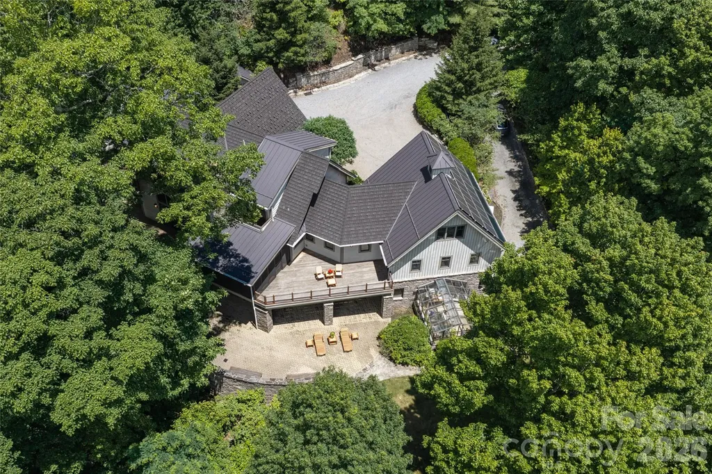 4900 Preserve Road Sylva NC 28779
