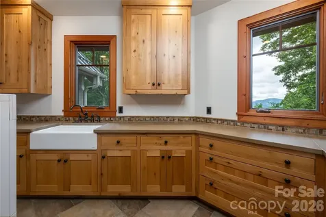 4900 Preserve Road Sylva NC 28779