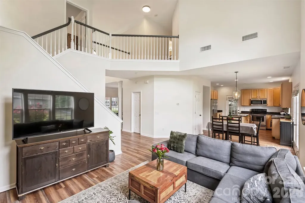 9318 Autumn Applause Drive Charlotte NC 28277