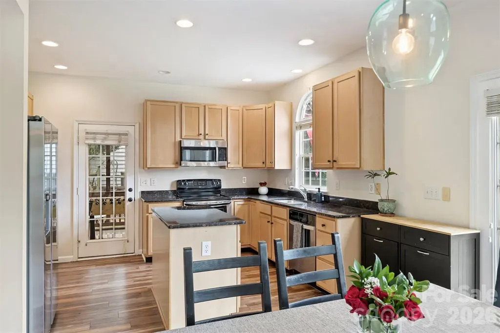 9318 Autumn Applause Drive Charlotte NC 28277