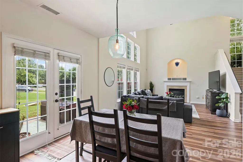 9318 Autumn Applause Drive Charlotte NC 28277
