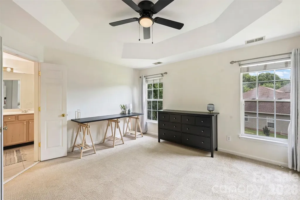 9318 Autumn Applause Drive Charlotte NC 28277