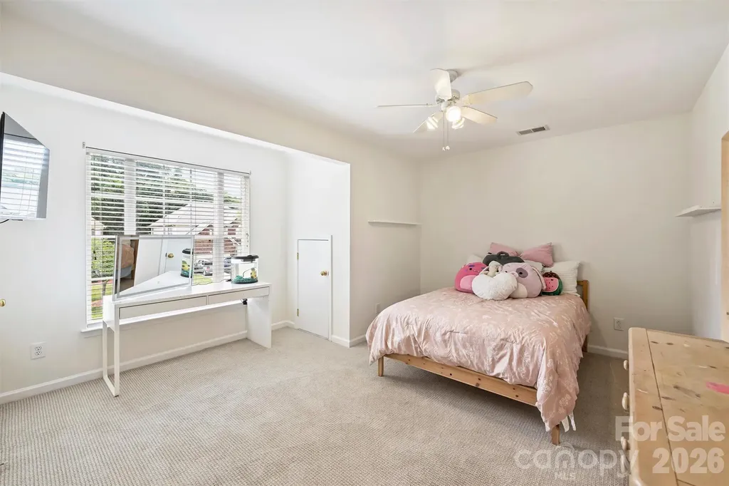 9318 Autumn Applause Drive Charlotte NC 28277
