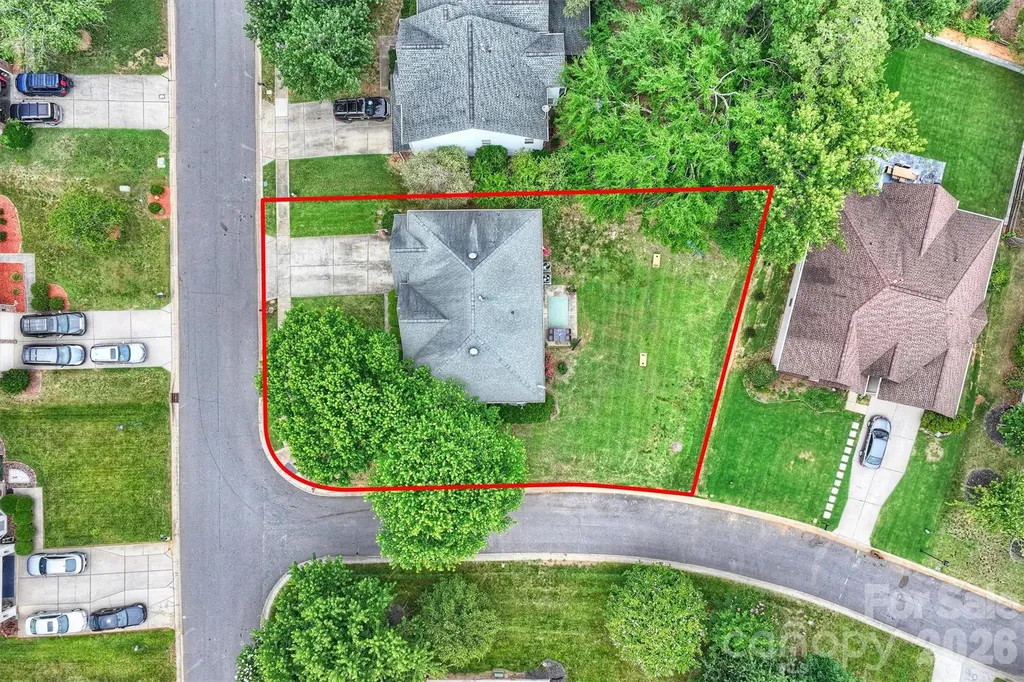 9318 Autumn Applause Drive Charlotte NC 28277