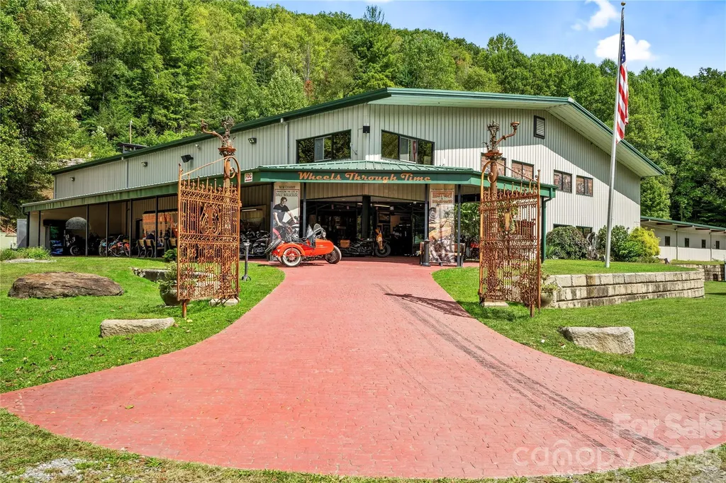 30 Sleeping Bear Ridge Maggie Valley NC 28751