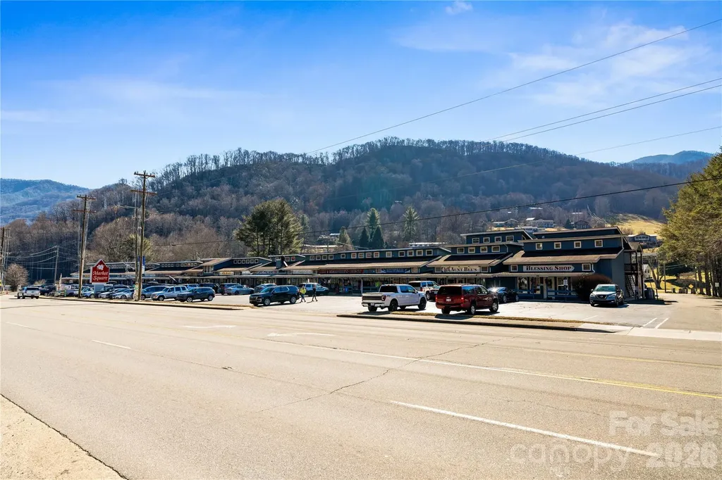 30 Sleeping Bear Ridge Maggie Valley NC 28751