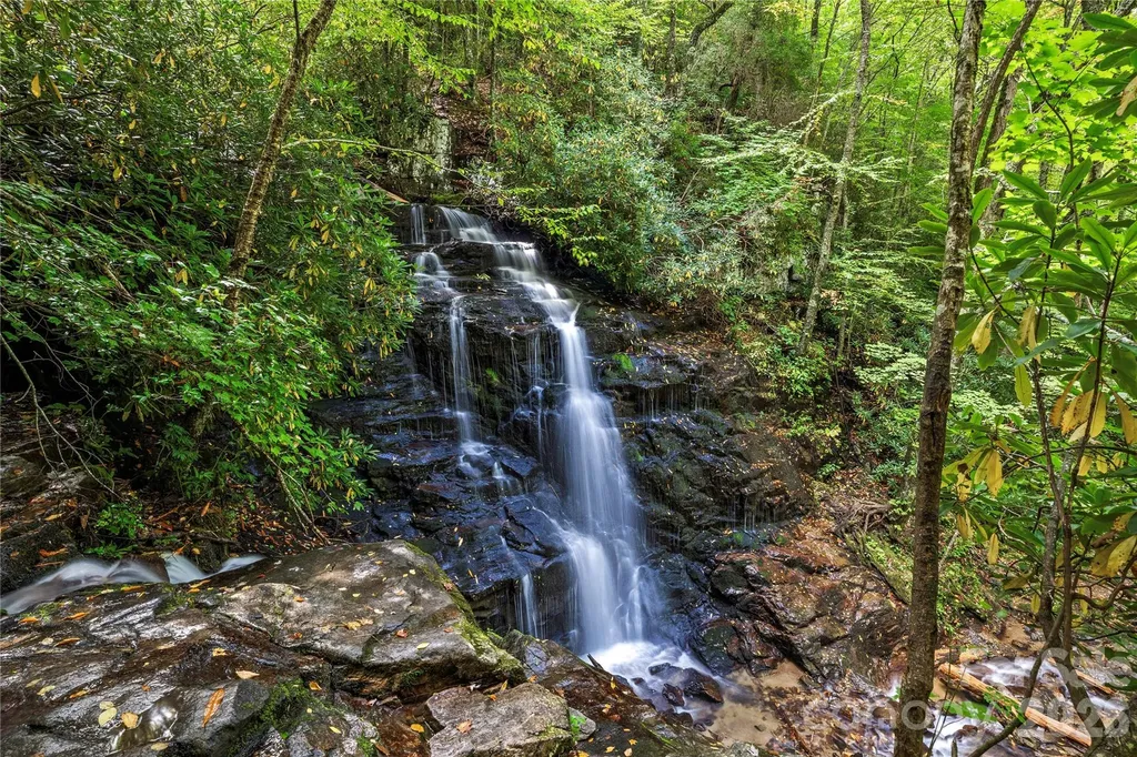 30 Sleeping Bear Ridge Maggie Valley NC 28751