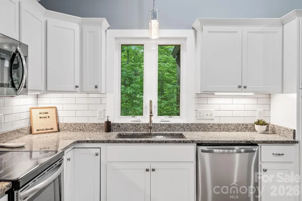 30 Sleeping Bear Ridge Maggie Valley NC 28751
