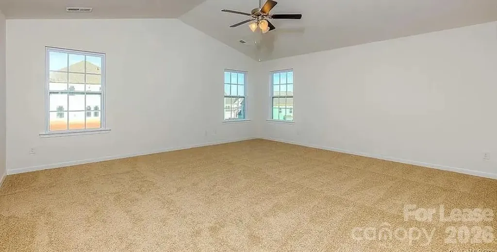 418 Grantham Lane Charlotte NC 28262