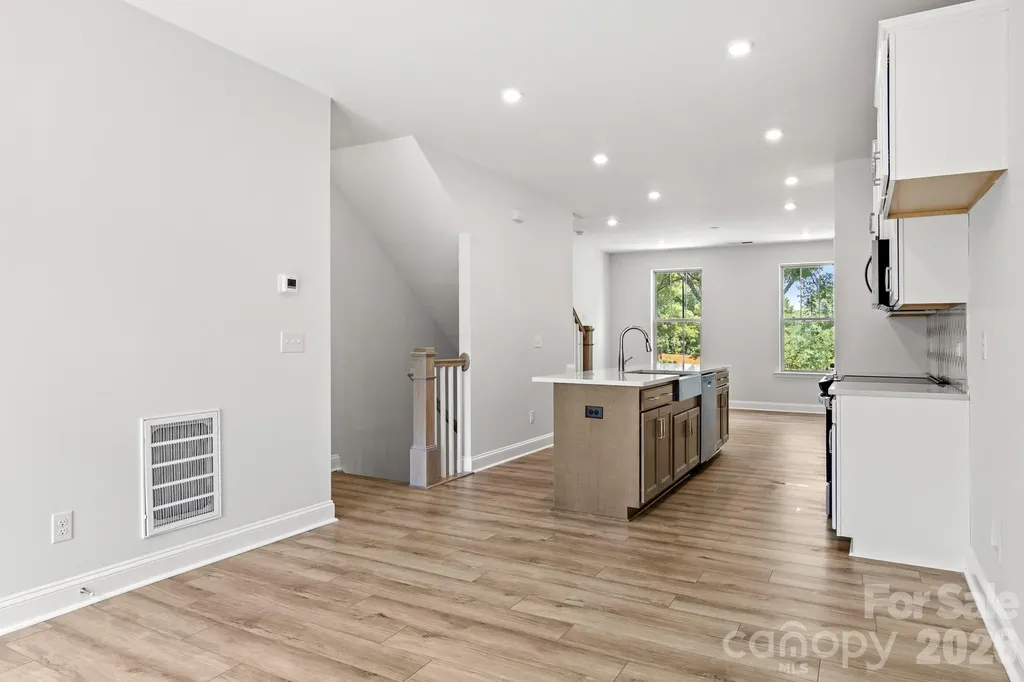 120 Judson Avenue Charlotte NC 28208