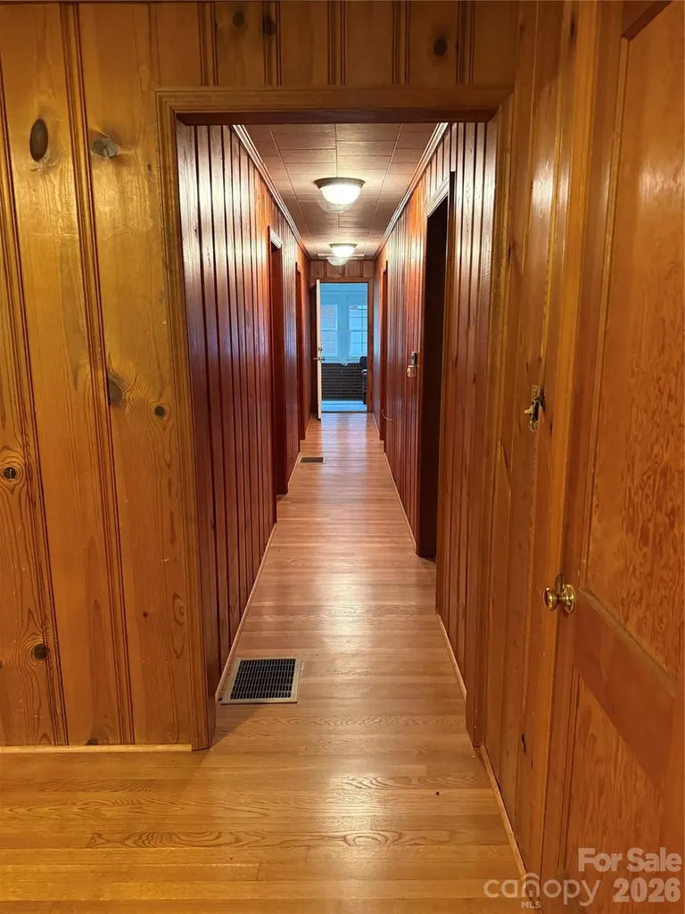 150 Cowan Lane Tryon NC 28782