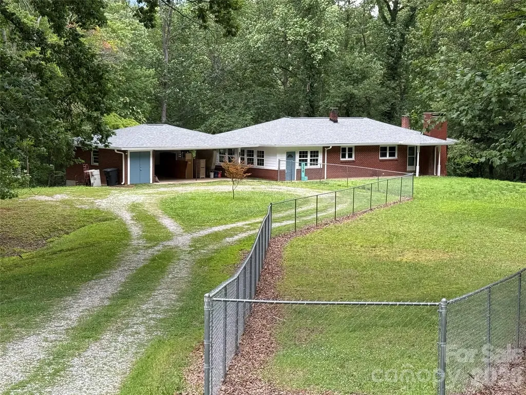 150 Cowan Lane Tryon NC 28782
