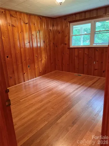 150 Cowan Lane Tryon NC 28782