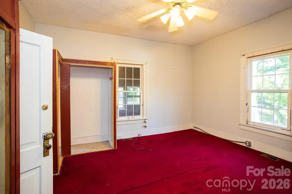 91 Clingman Avenue Asheville NC 28801