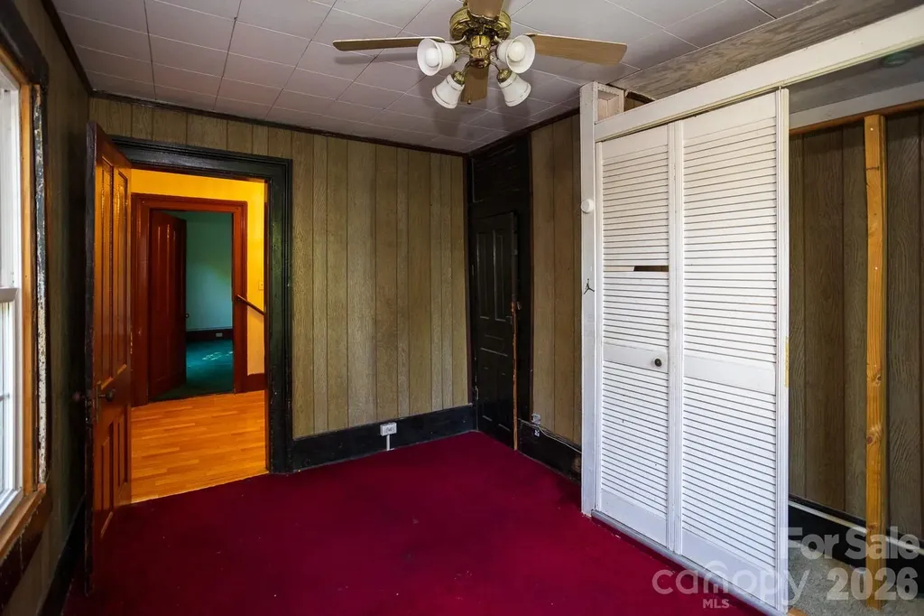 91 Clingman Avenue Asheville NC 28801