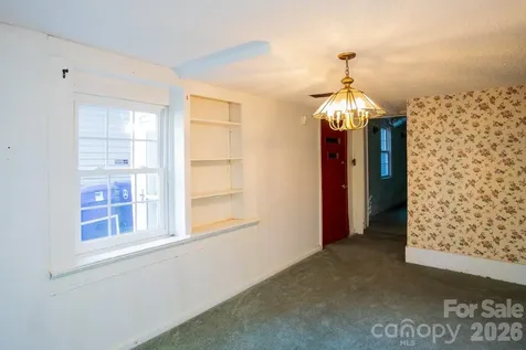 91 Clingman Avenue Asheville NC 28801