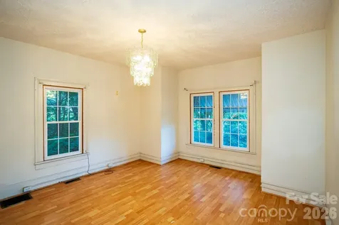 91 Clingman Avenue Asheville NC 28801