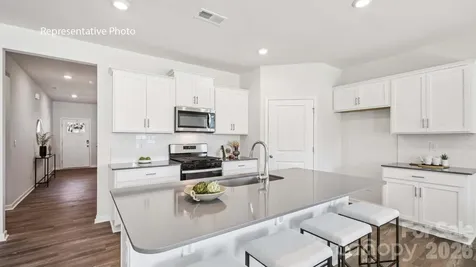 612 17th Avenue Drive NE Hickory NC 28601