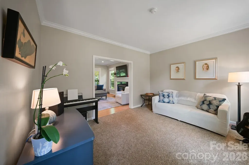 237 Windsor Forest Circle Fletcher NC 28732