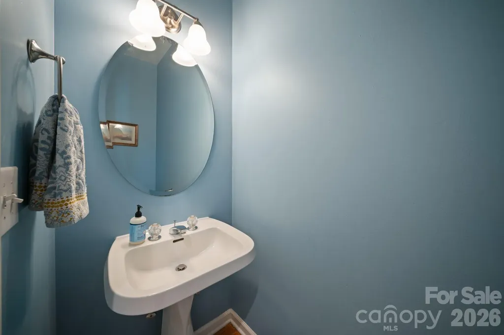 237 Windsor Forest Circle Fletcher NC 28732