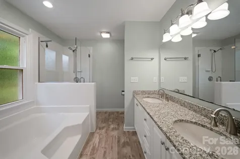 237 Windsor Forest Circle Fletcher NC 28732