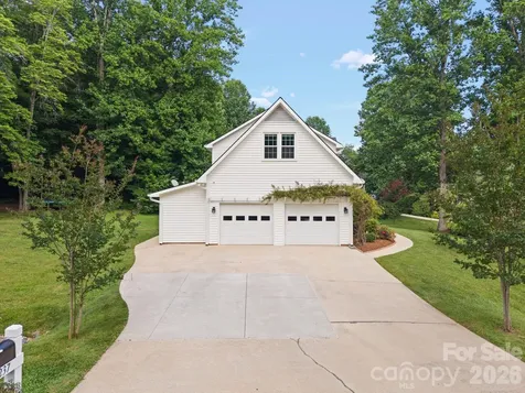 237 Windsor Forest Circle Fletcher NC 28732