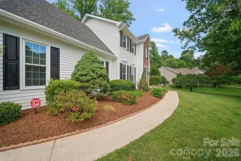 237 Windsor Forest Circle Fletcher NC 28732