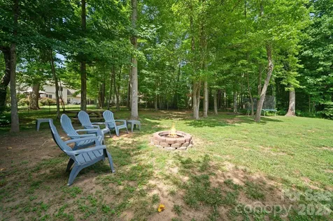 237 Windsor Forest Circle Fletcher NC 28732
