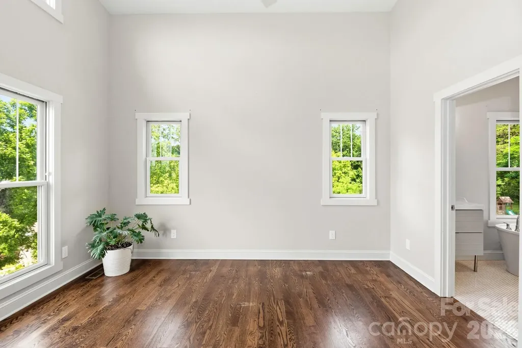 45 Barebridge Hills Drive Asheville NC 28804