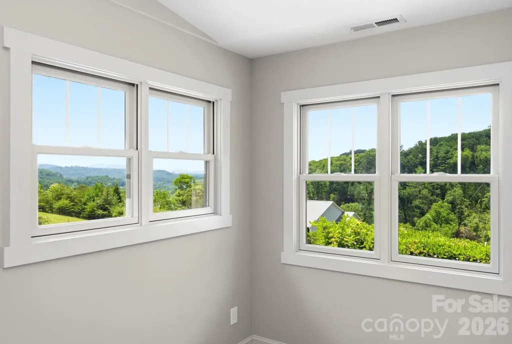 45 Barebridge Hills Drive Asheville NC 28804
