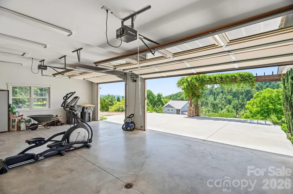 45 Barebridge Hills Drive Asheville NC 28804