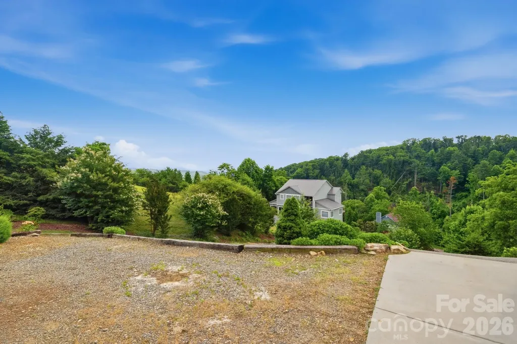 45 Barebridge Hills Drive Asheville NC 28804