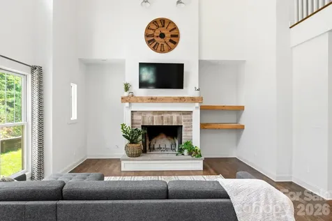 45 Barebridge Hills Drive Asheville NC 28804