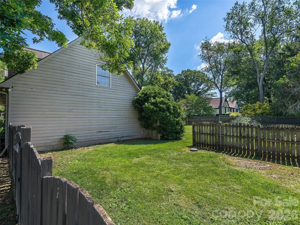 3 Carolewood Drive Horse Shoe NC 28742