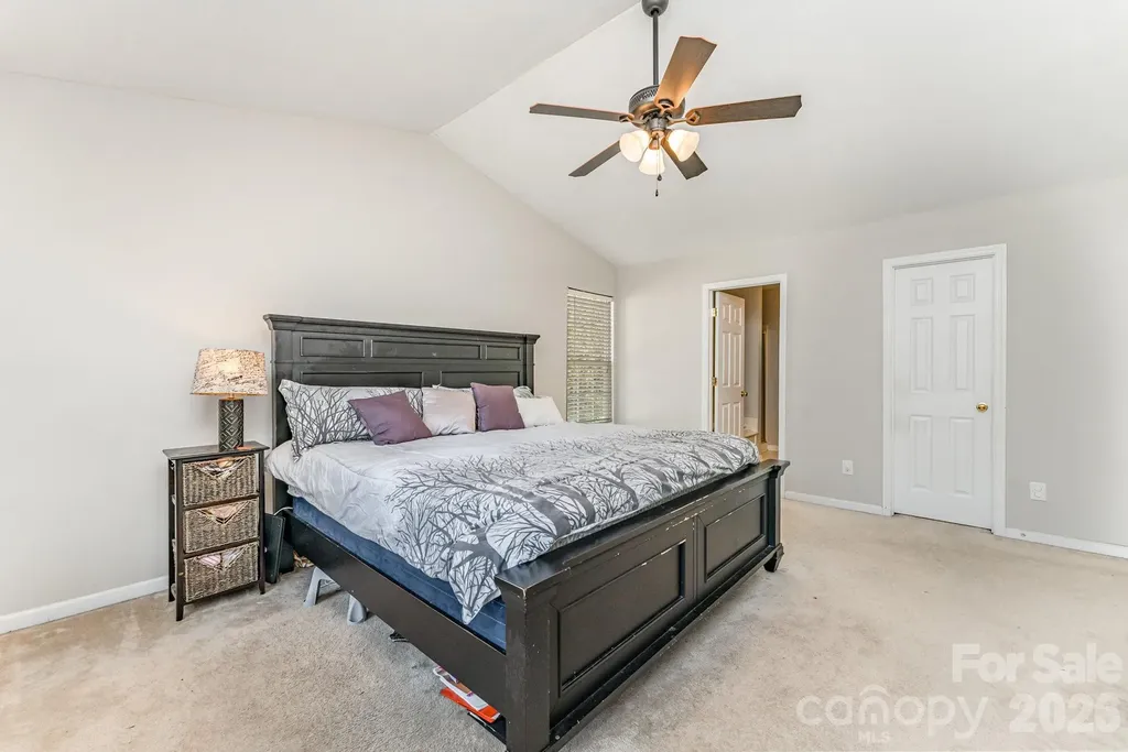 9824 Dauphine Drive Charlotte NC 28216