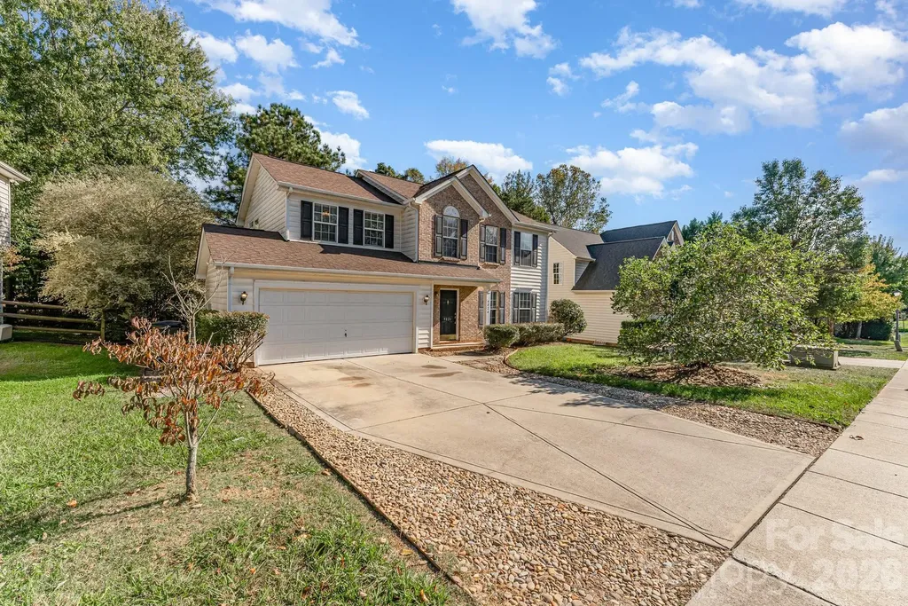 9824 Dauphine Drive Charlotte NC 28216