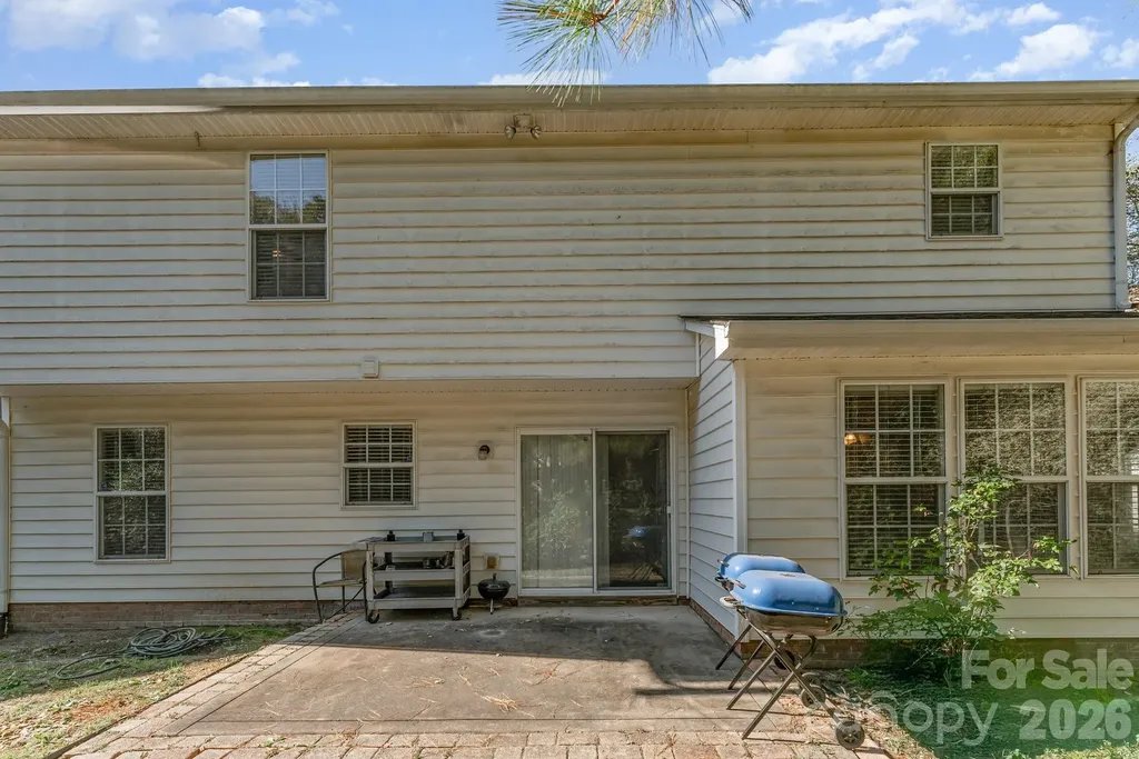 9824 Dauphine Drive Charlotte NC 28216