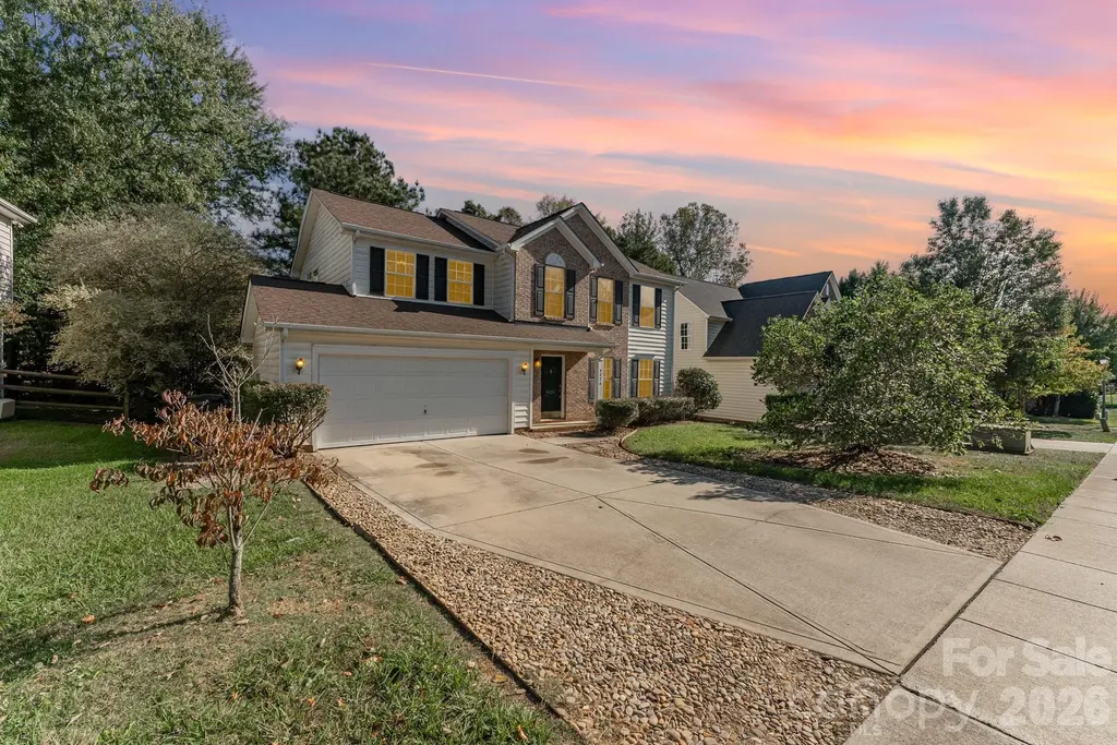 9824 Dauphine Drive Charlotte NC 28216