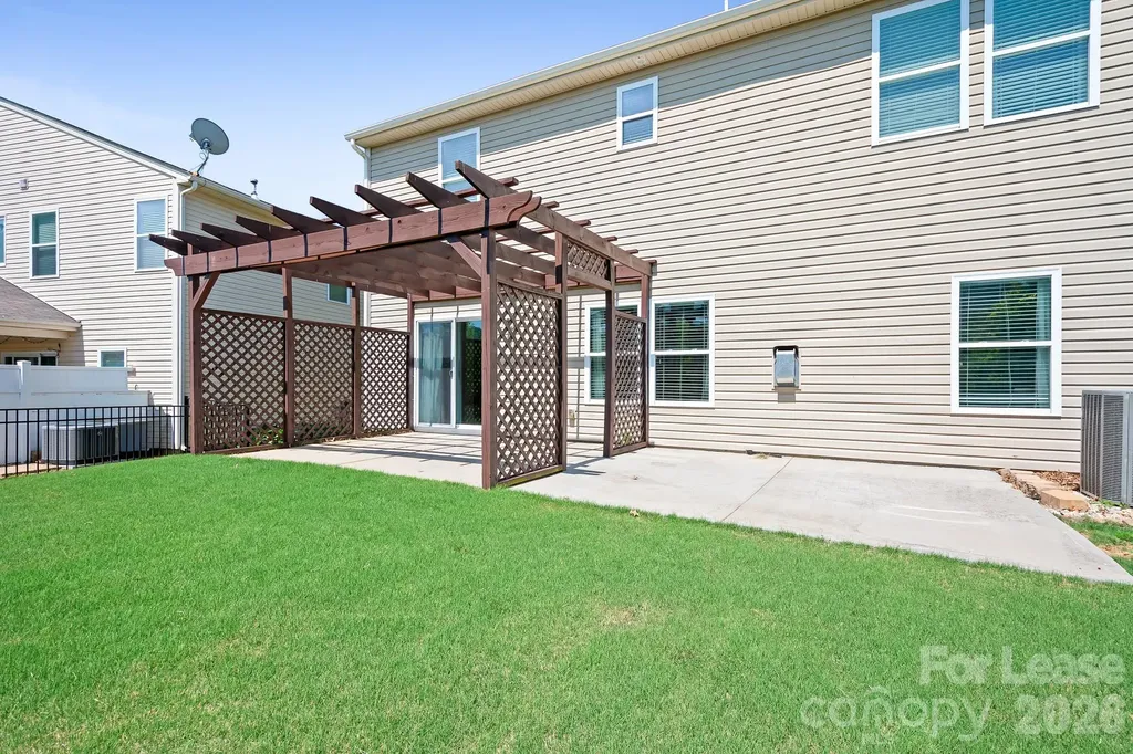 2059 Blue Iris Drive Matthews NC 28104