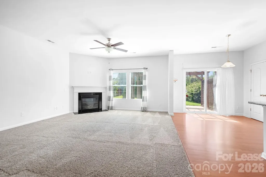 2059 Blue Iris Drive Matthews NC 28104