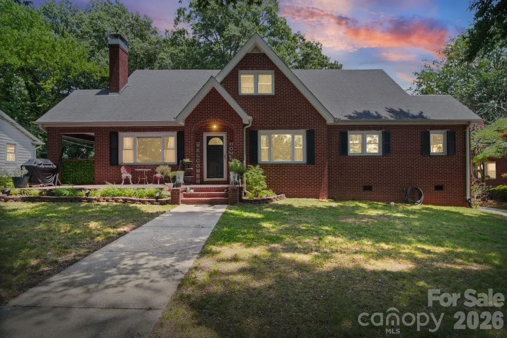 526 5th Street N Albemarle NC 28001