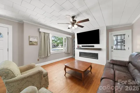 526 5th Street N Albemarle NC 28001