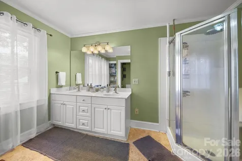 526 5th Street N Albemarle NC 28001