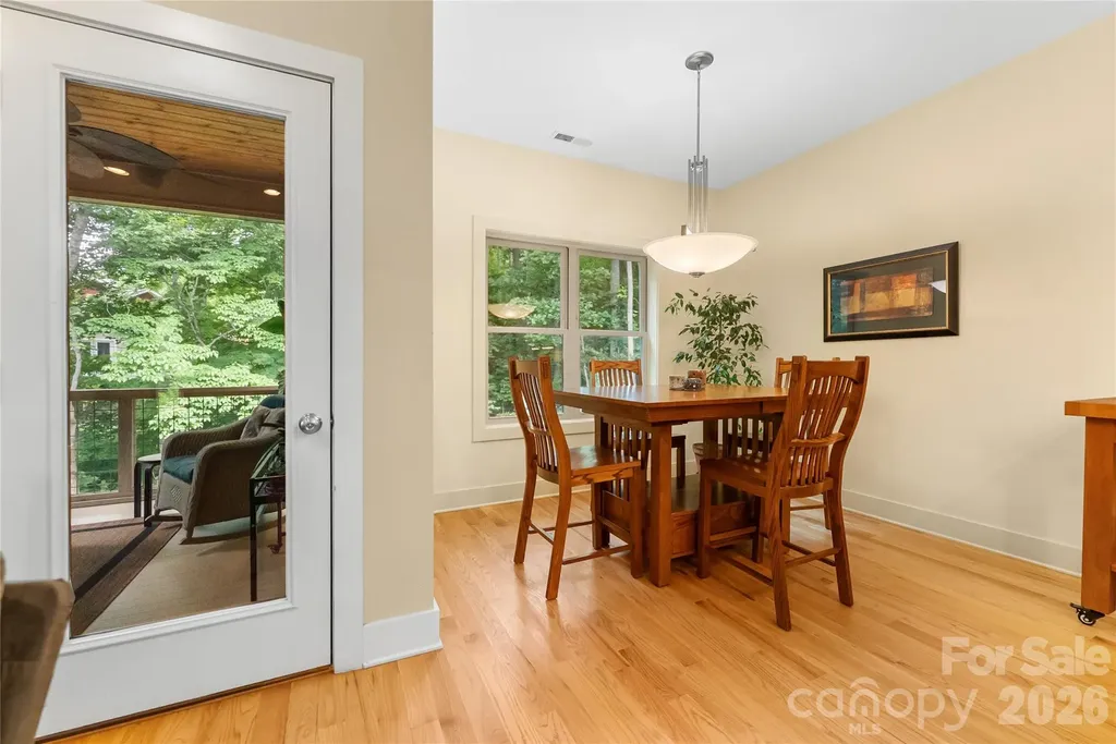 45 Sunset Drive Swannanoa NC 28778