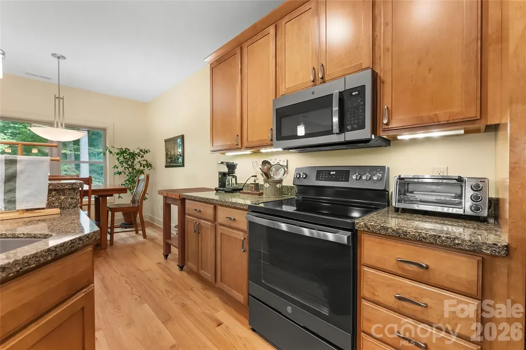 45 Sunset Drive Swannanoa NC 28778