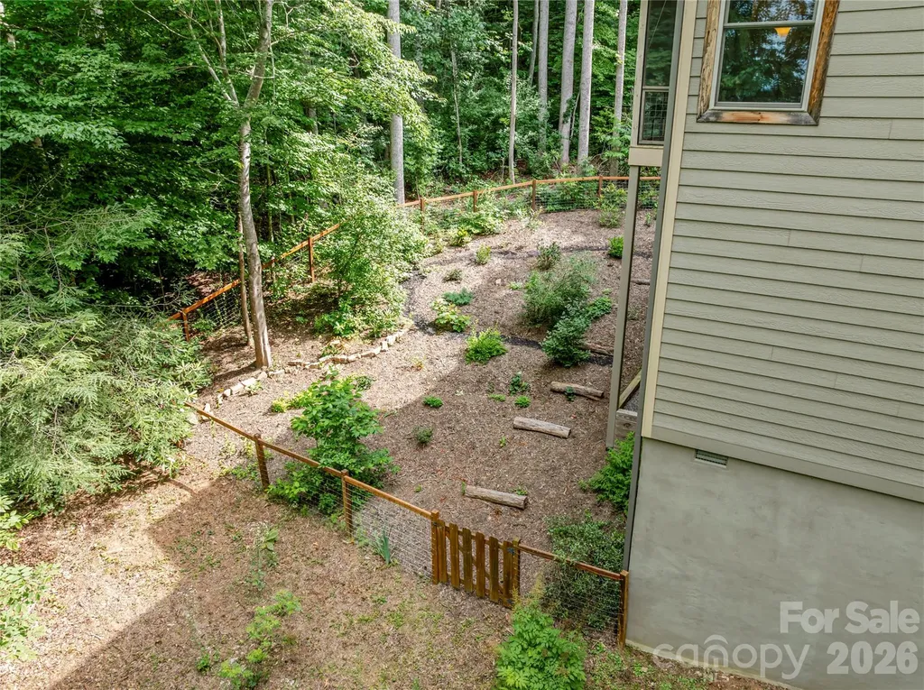 45 Sunset Drive Swannanoa NC 28778