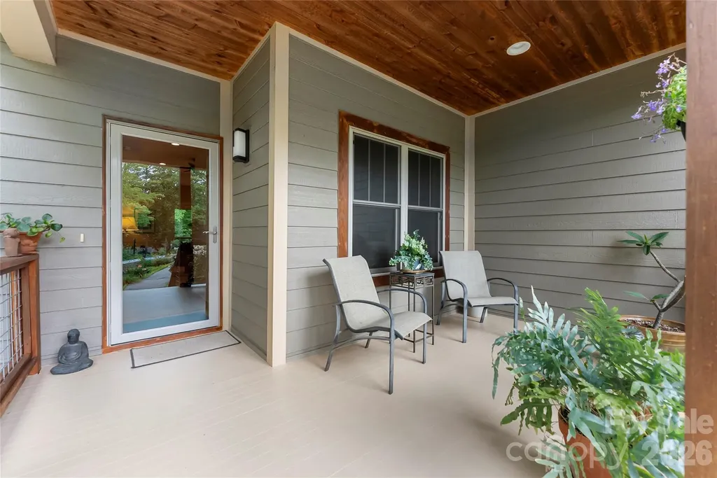 45 Sunset Drive Swannanoa NC 28778