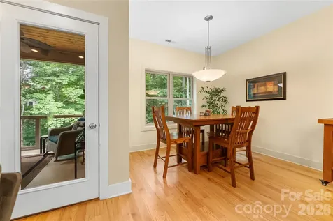 45 Sunset Drive Swannanoa NC 28778
